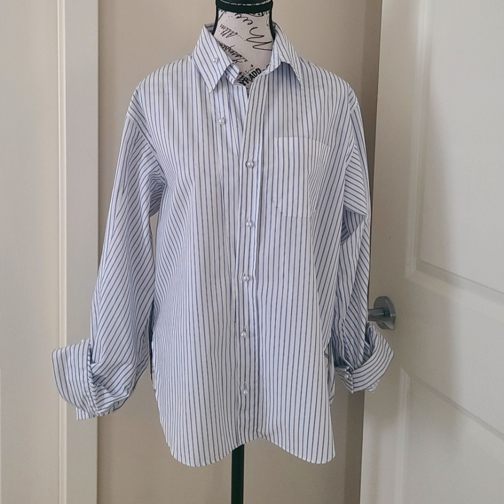 Blouse Hilary Radley For Katherine Barclay White/Blue Pin Stripe Pearl Buttons
